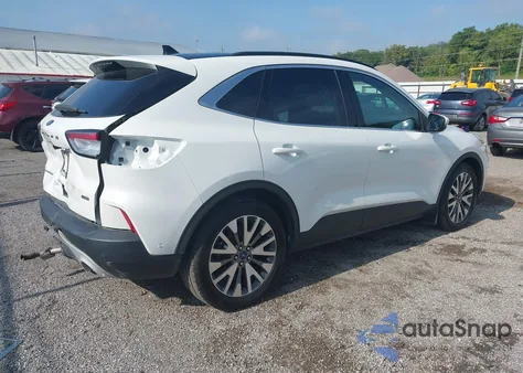 2020 Ford Escape Titanium Hybrid z USA, uszkodzony, nr VIN 1FMCU0DZ1LUA10524